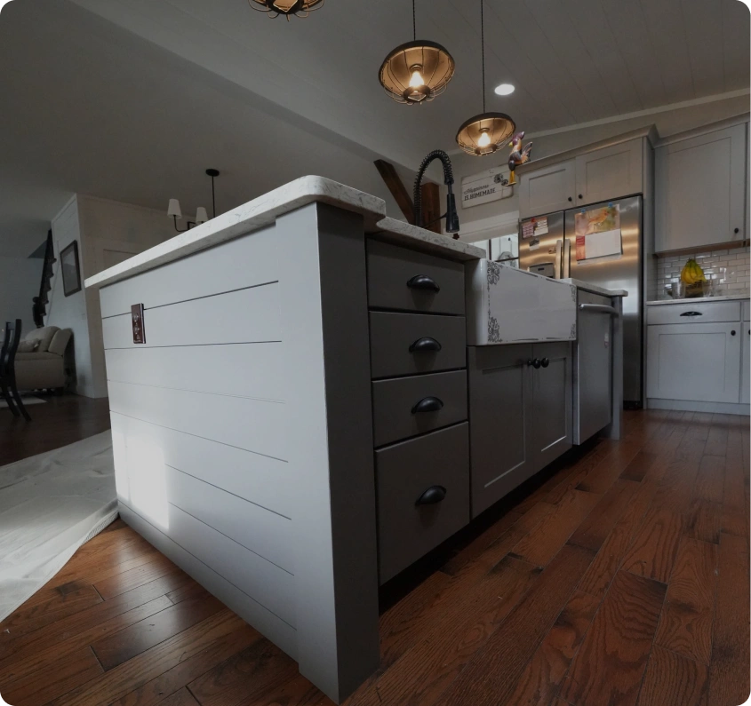 Modern kitchen with island and cabinets